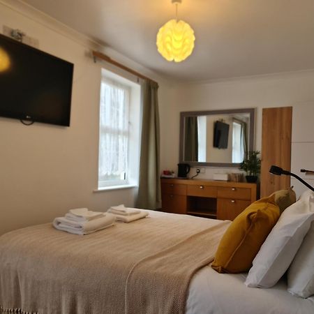 The Torland - Paignton Seafront - Free Parking, All Rooms En-Suite ภายนอก รูปภาพ