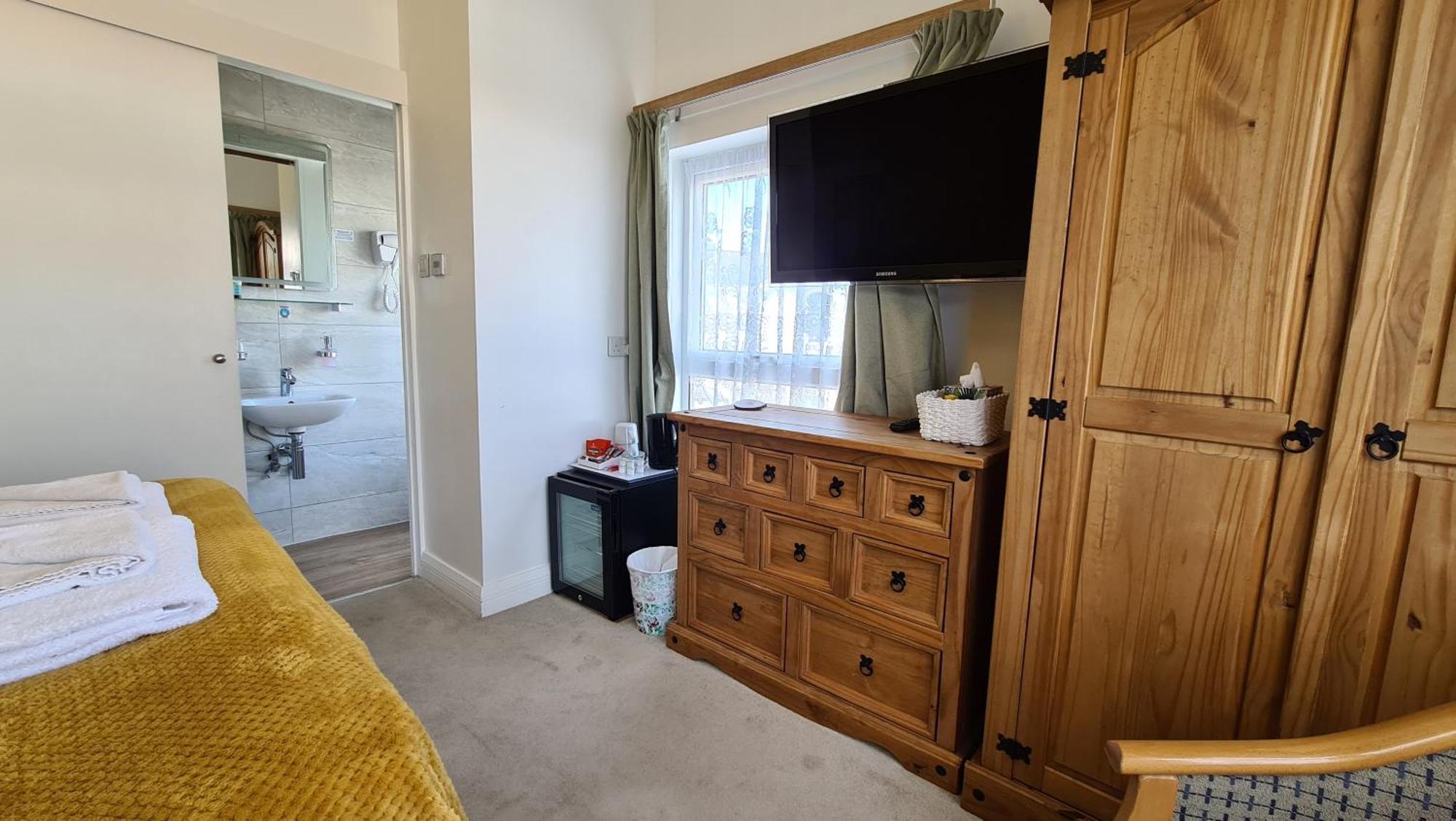 The Torland - Paignton Seafront - Free Parking, All Rooms En-Suite ภายนอก รูปภาพ