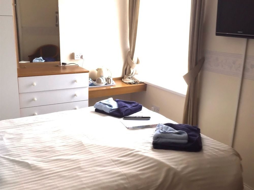 The Torland - Paignton Seafront - Free Parking, All Rooms En-Suite ภายนอก รูปภาพ